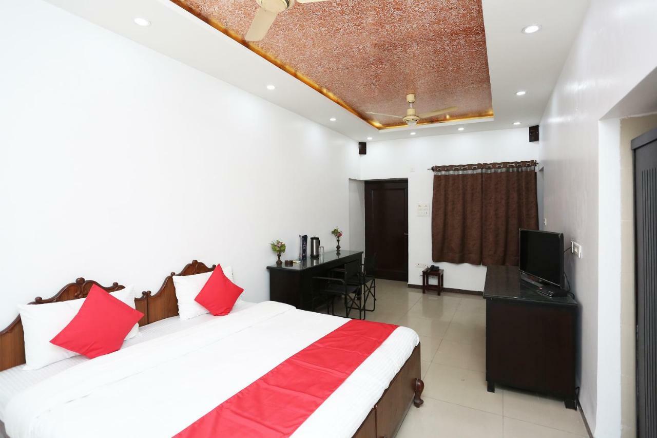 Oyo 7128 Hotel Rama Karnāl Εξωτερικό φωτογραφία